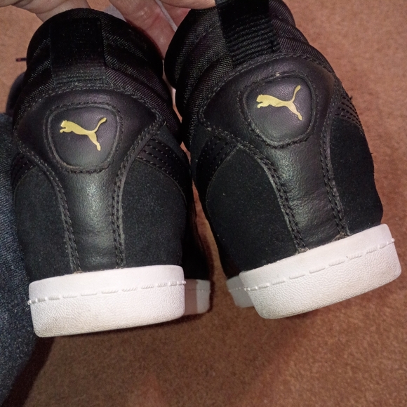 Ladies Puma - Picture 5 of 6